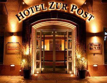 Altstadt Hotel Zur Post Stralsund Exterior foto